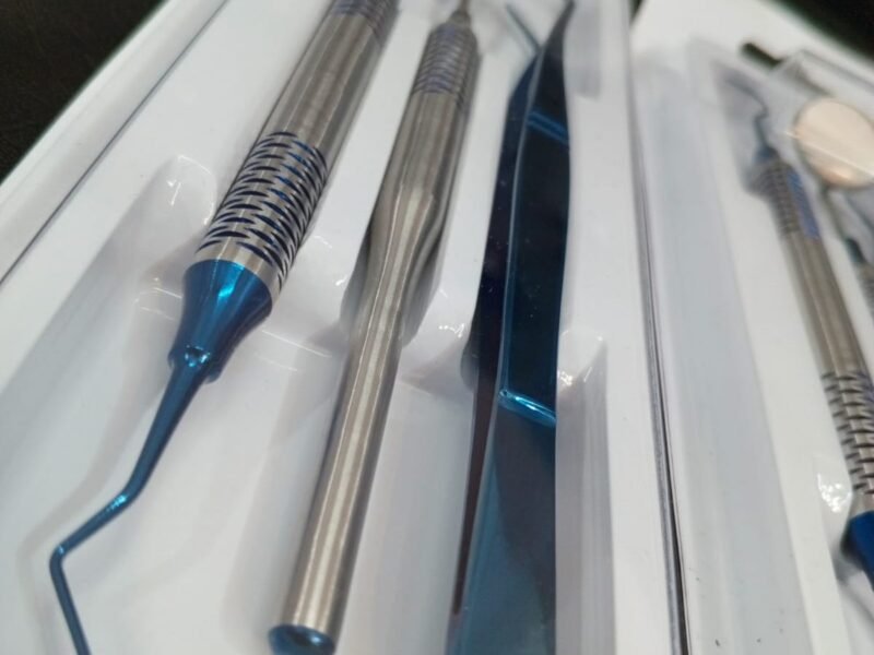 Dental examination kit