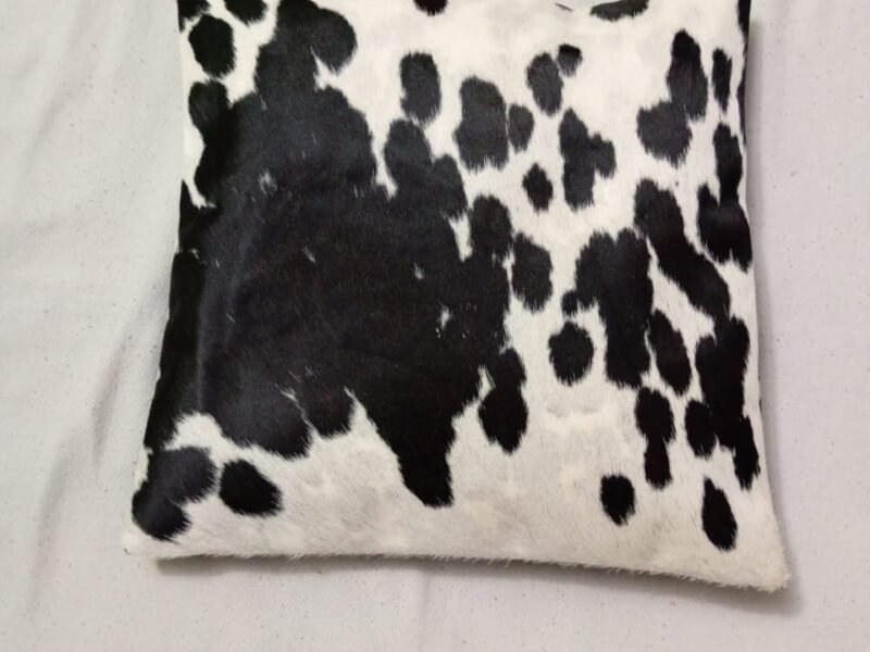 Cushion cover (cowhide) set of 2